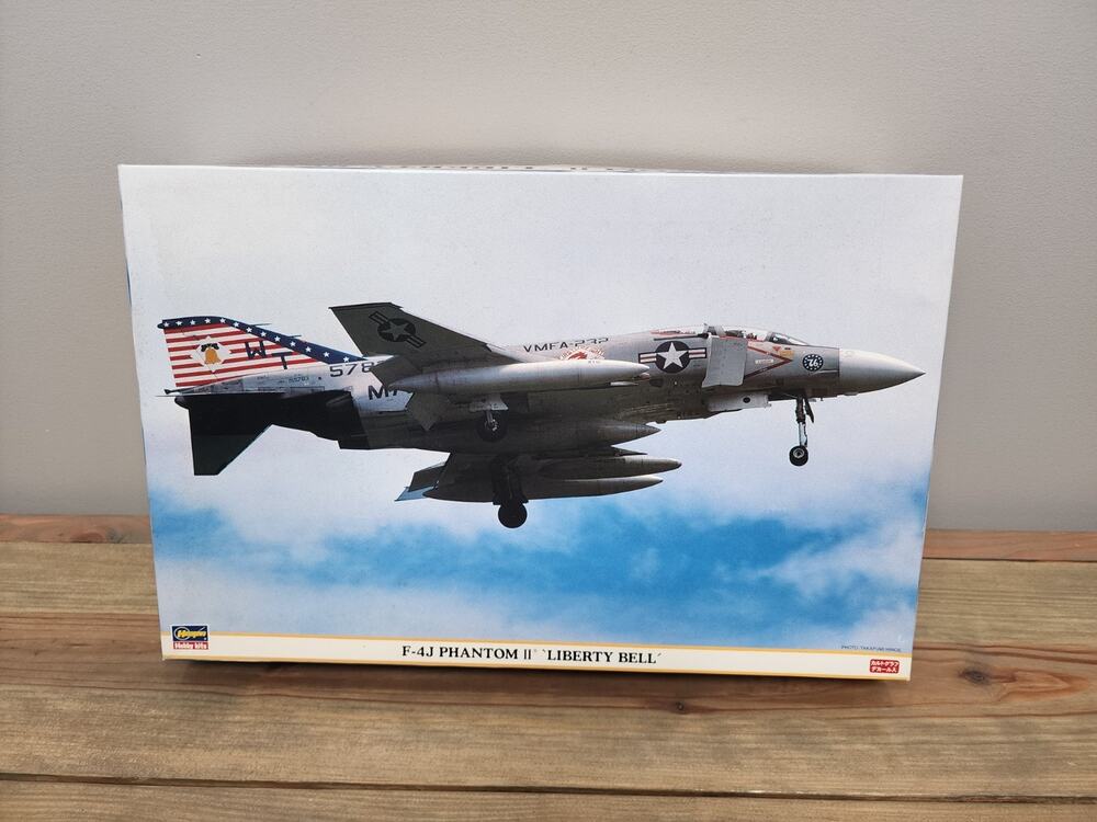 F-4J Phantom II Liberty Bell 1:48 scale Hasegawa 09509 vintage sealed bags